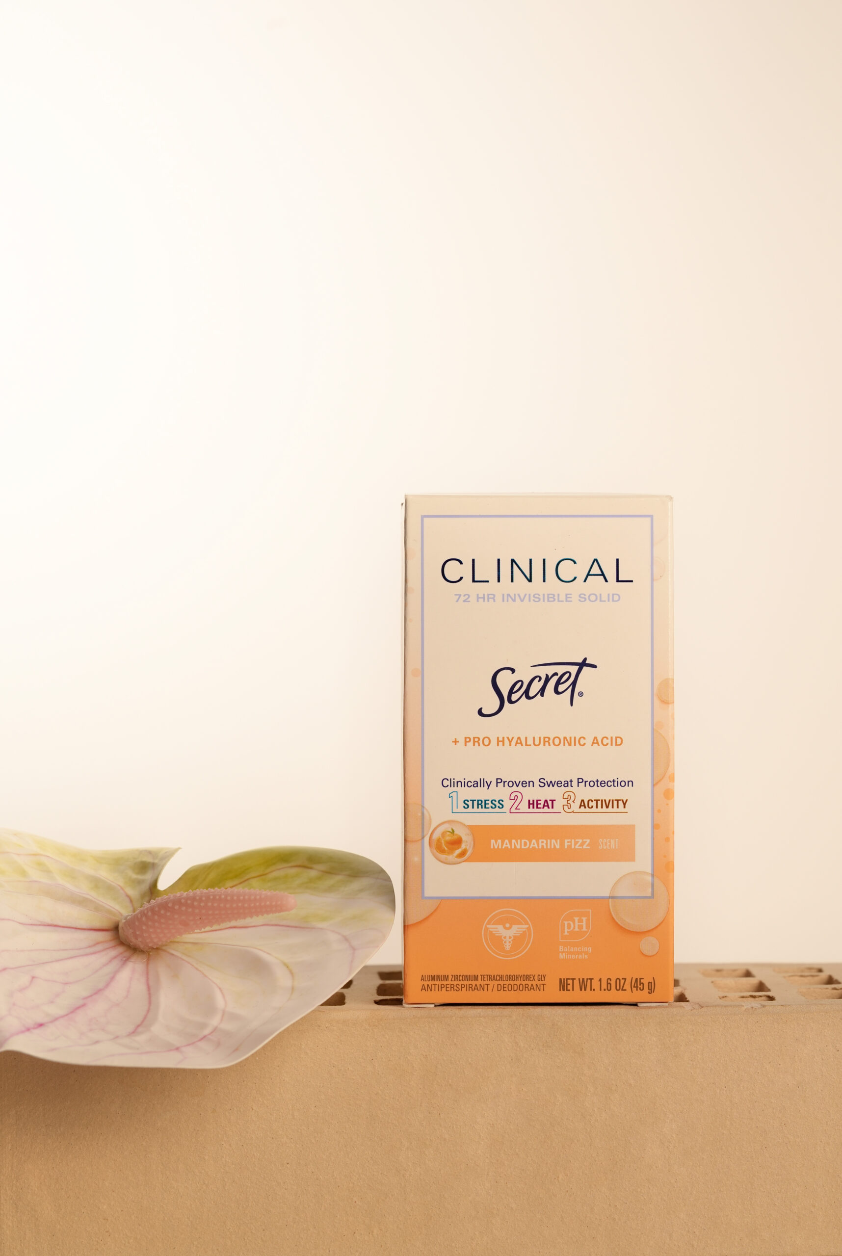 Дезодорант антиперспирант твердий Secret Clinical Mandarin до 72 часов, 45г - Зображення 2